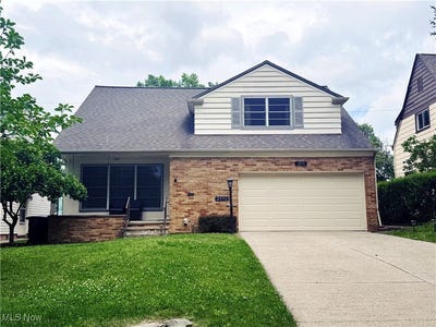 /international/us/2571-edgewood-road-beachwood-oh-110100798310/