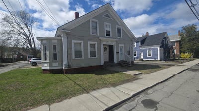 /international/us/200-main-street-claremont-nh-110107053420/
