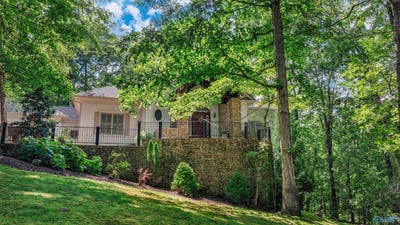 /international/us/1631-burk-drive-nw-fort-payne-al-110100119677/