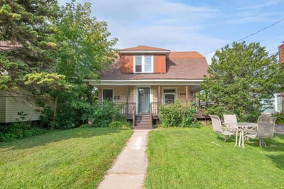 /international/us/828-mather-street-green-bay-wi-110106624537/