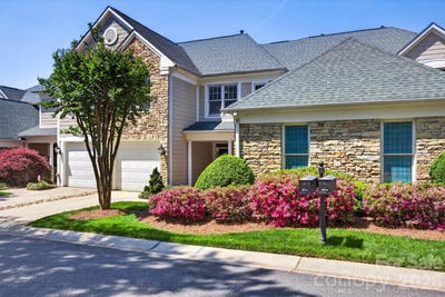 /international/us/3310-winged-foot-drive-salisbury-nc-110107546109/