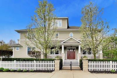 /international/us/1501-central-avenue-wilmette-il-110107515657/