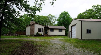 /international/us/747-paulson-drive-edwards-mo-110097275871/