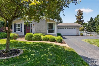 /international/us/125-eau-claire-drive-st-charles-mo-110108547724/