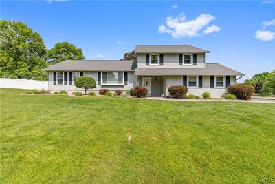 /international/us/3608-inclination-drive-baldwinsville-ny-110108614673/