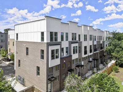 /international/us/230-new-street-decatur-ga-110108384096/