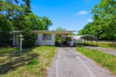 /international/us/482-e-bowers-avenue-crestview-fl-110107715520/