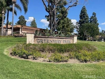 /international/us/2380-sunningdale-tustin-ca-110104136402/