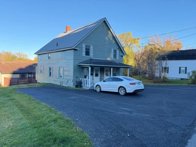 /international/us/68-oak-street-presque-isle-me-110120609093/