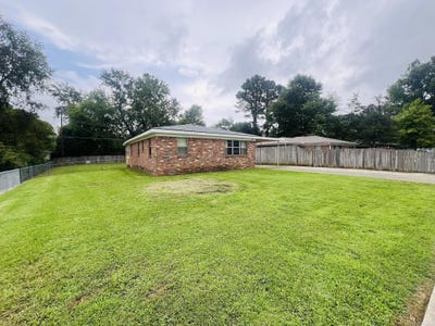 /international/us/916-southeastern-avenue-jacksonville-ar-110108386574/