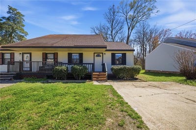 /international/us/102-diamond-avenue-chesapeake-va-110108472222/