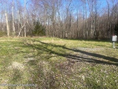 /international/us/173-pierce-road-greenfield-twp-pa-110098965210/