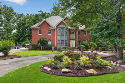 /international/us/112-santee-trail-clemson-sc-110108997831/