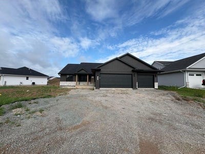 /international/us/1399-crossroads-drive-de-pere-wi-110108586442/?lang=de