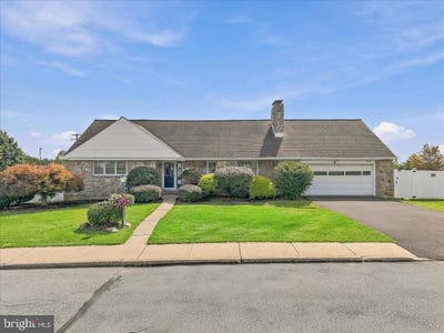 /international/us/808-jefferson-street-whitehall-pa-110120422014/