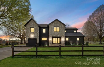 /international/us/1575-shinnville-road-cleveland-nc-110097704935/