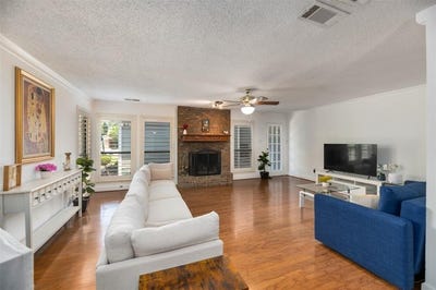 /international/us/1428-palmnold-circle-e-fort-worth-tx-110101435849/