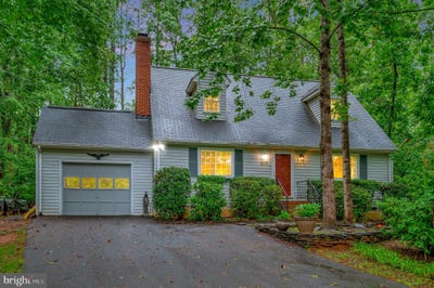/international/us/215-mt-pleasant-drive-locust-grove-va-110100328411/