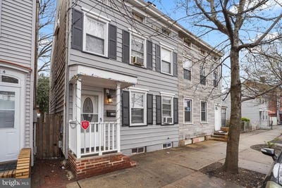 /international/us/126-second-trenton-nj-110099197513/