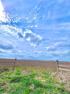 /international/us/tbd-tract-13-beal-rd-eagle-lake-tx-110107665973/