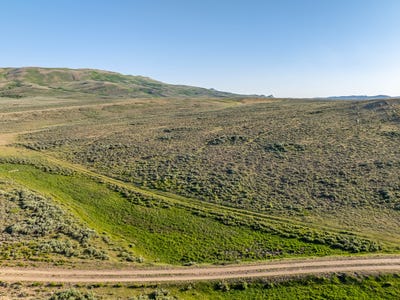 /international/us/001-milky-way-rd-kemmerer-wy-110098828781/