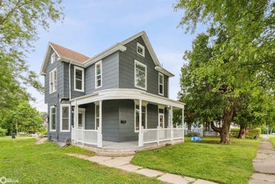 /international/us/513-hagemann-avenue-burlington-ia-110100863082/?lang=en