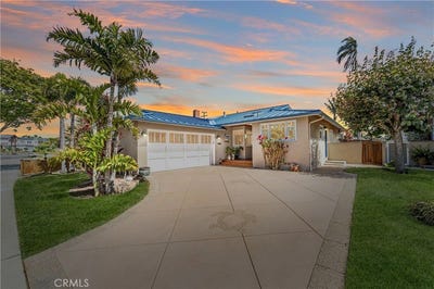 /international/us/800-driftwood-avenue-seal-beach-ca-110108302624/