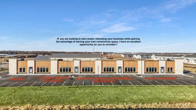 /international/us/13861-units-b-alexander-street-cedar-lake-in-110106188279/