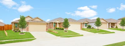 /international/us/928-neyland-drive-ennis-tx-110101180250/