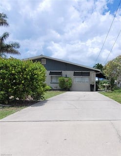 /international/us/9-pelican-naples-fl-110098128708/