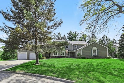 /international/us/7117-medallion-drive-lansing-mi-110108118745/