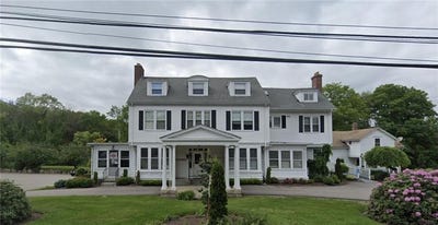 /international/us/31-danielson-pike-scituate-ri-110108477673/