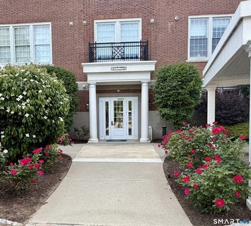 /international/us/30-schoolhouse-drive-west-hartford-ct-110108609722/