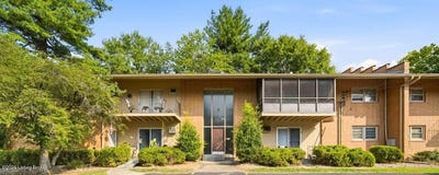 /international/us/3501-illinois-ave-louisville-ky-110109787888/
