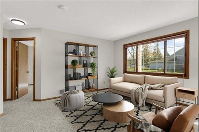 /international/us/4061-maureen-drive-ne-columbia-heights-mn-110107734122/