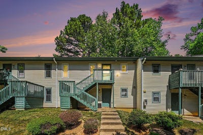 /international/us/306-ashley-forest-road-chapel-hill-nc-110107501260/