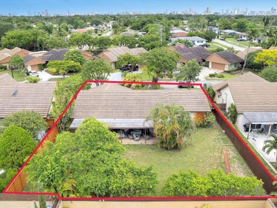 /international/us/20100-ne-10th-place-way-miami-fl-110106476526/