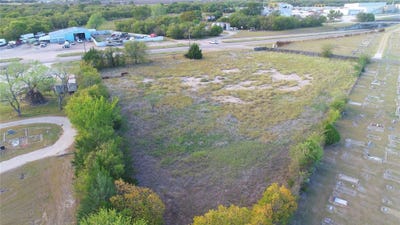 /international/us/n-waco-street-hillsboro-tx-110120038374/