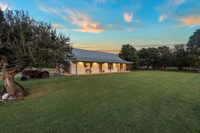 /international/us/5285-county-road-3226-lone-oak-tx-110102086824/