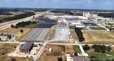 /international/us/11307-vegas-road-thackerville-ok-110119957608/