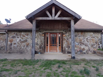 /international/us/161-windy-hills-lane-monticello-ar-110105956513/