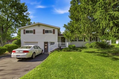 /international/us/93-maynard-ave-crestline-oh-110108532472/