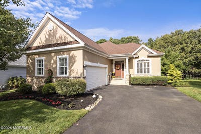 /international/us/80-golf-view-drive-little-egg-harbor-nj-110110294487/