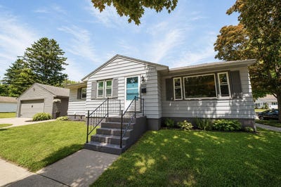 /international/us/602-spruce-street-wausau-wi-110108580040/