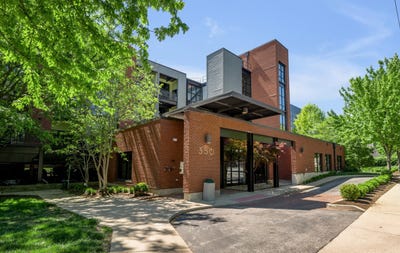 /international/us/350-e-short-street-lexington-ky-110107728097/