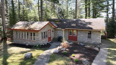 /international/us/12755-duner-point-ln-minocqua-wi-110108076666/