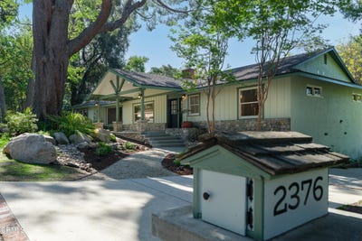 /international/us/2376-pickens-canyon-road-la-crescenta-ca-110108912969/