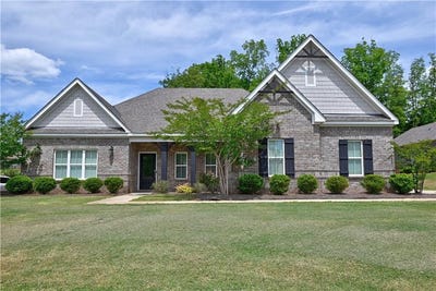 /international/us/1808-morning-glory-drive-opelika-al-110103580506/