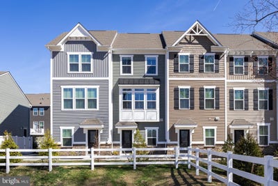 /international/us/24-sidney-lane-stratford-nj-110105491404/