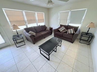 /international/us/128-upminster-f-crescent-deerfield-beach-fl-110107908264/